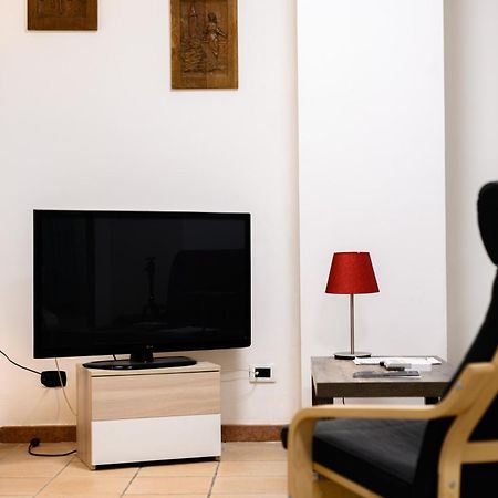 Vico Molino Al Lavinaio 7 Apartment Naples Luaran gambar