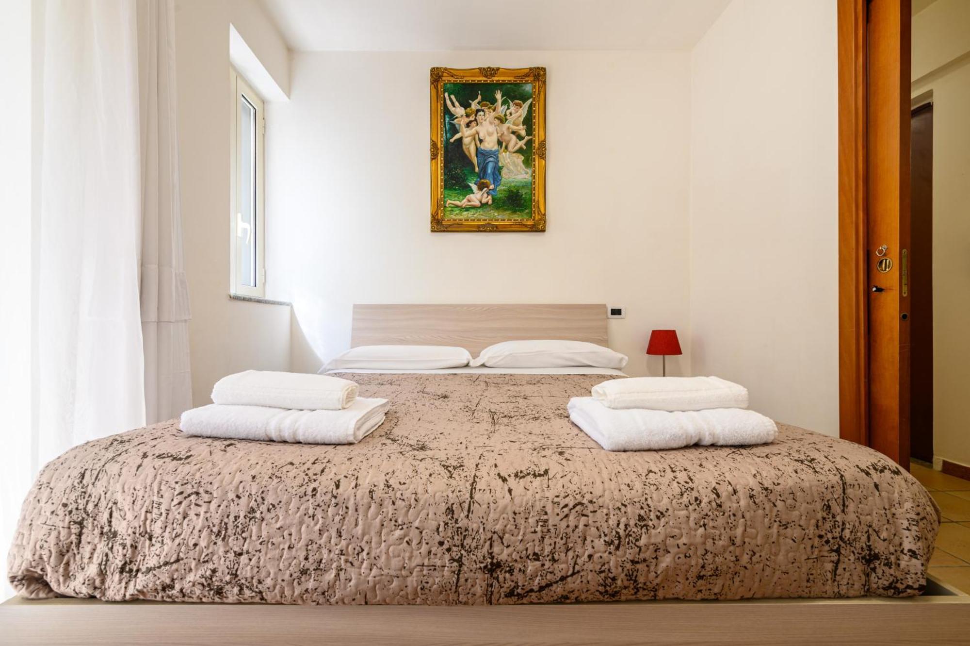 Vico Molino Al Lavinaio 7 Apartment Naples Luaran gambar
